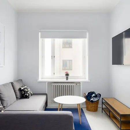 Stylish And Renovated In Punavuori * Helsinki